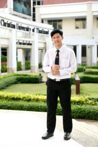 เครื่องแบบปกติสำหรับ นักศึกษาใหม่ มหาวิทยาลัยคริสเตียน