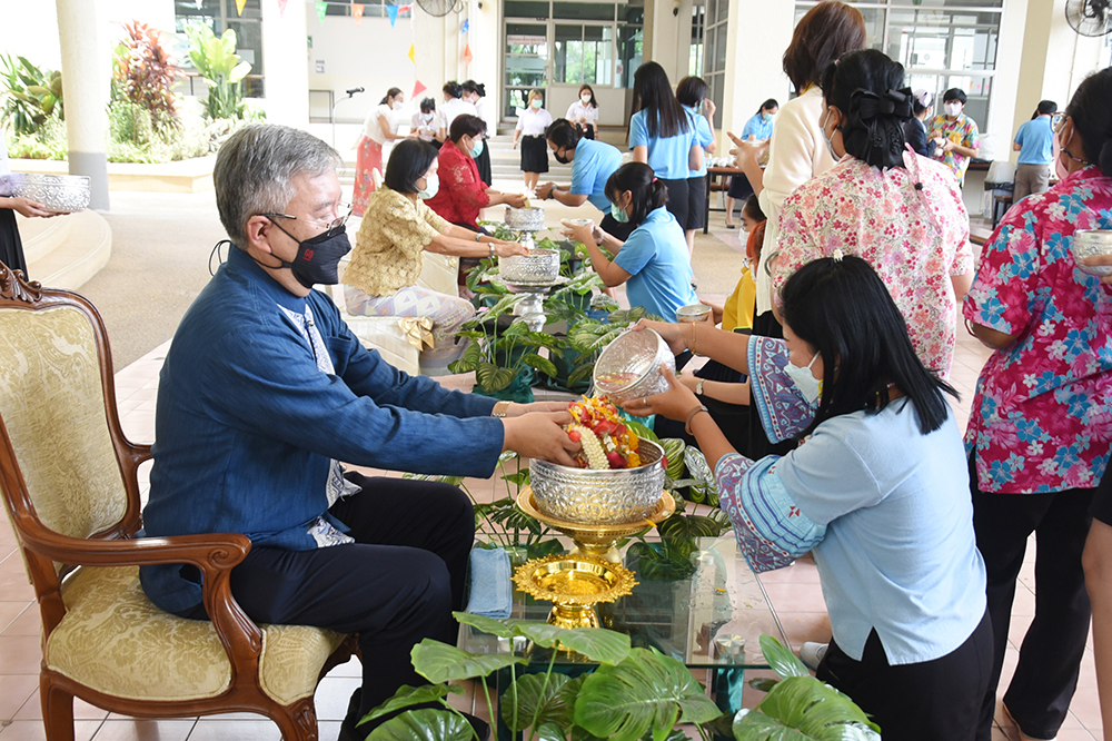 ประเพณีสงกรานต์