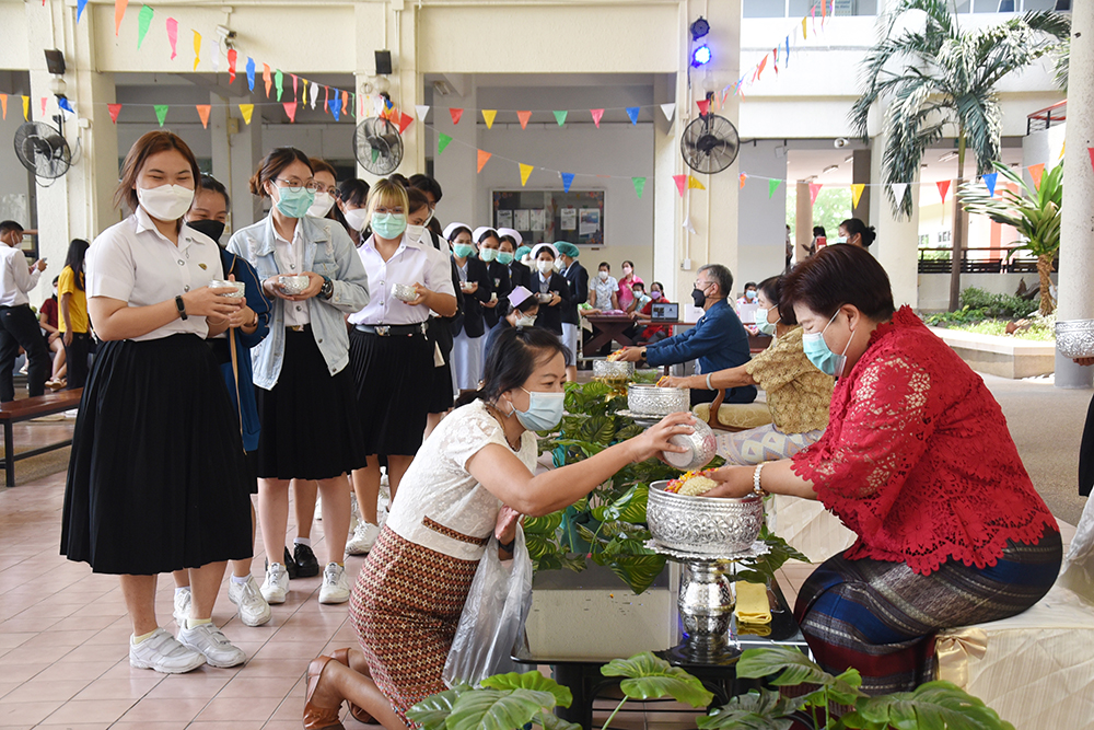 ประเพณีสงกรานต์